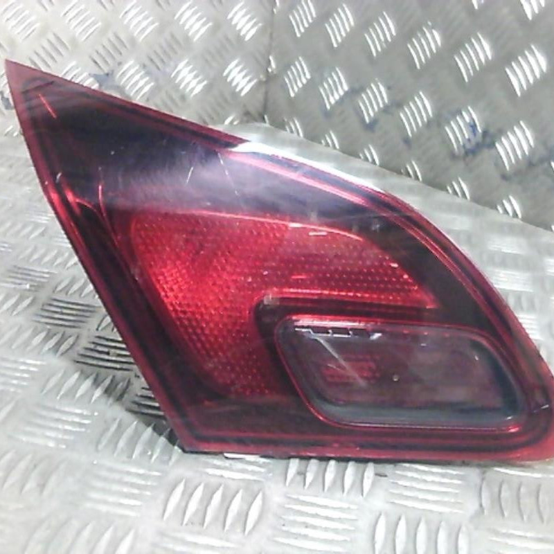 Feu arriere secondaire gauche (feux) OPEL ASTRA J Photo n°1