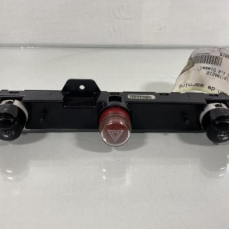 Bouton de warning FIAT 500 2 Photo n°1