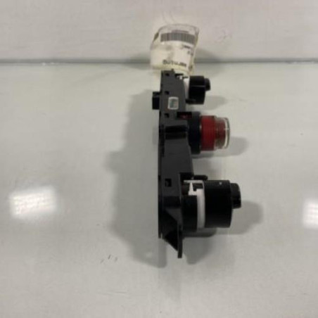 Bouton de warning FIAT 500 2
