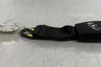 Attache ceinture arriere gauche FORD KA 2