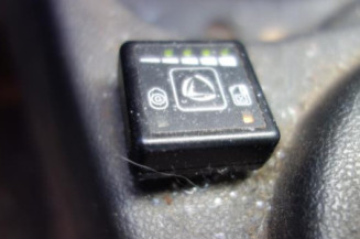 Bras essuie glace avant droit DACIA SANDERO 1