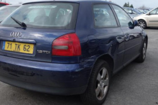 Retroviseur gauche AUDI A3 1