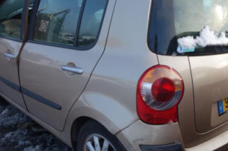 Renfort pare choc arriere (traverse) RENAULT MODUS