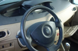 Renfort pare choc arriere (traverse) RENAULT MODUS