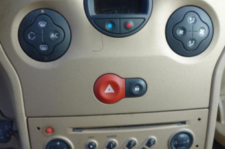 Renfort pare choc arriere (traverse) RENAULT MODUS