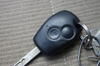 Renfort pare choc arriere (traverse) RENAULT MODUS