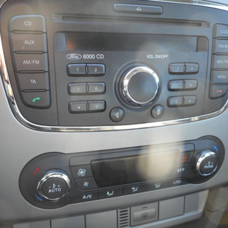 Autoradio d'origine FORD FOCUS 2 Photo n°10