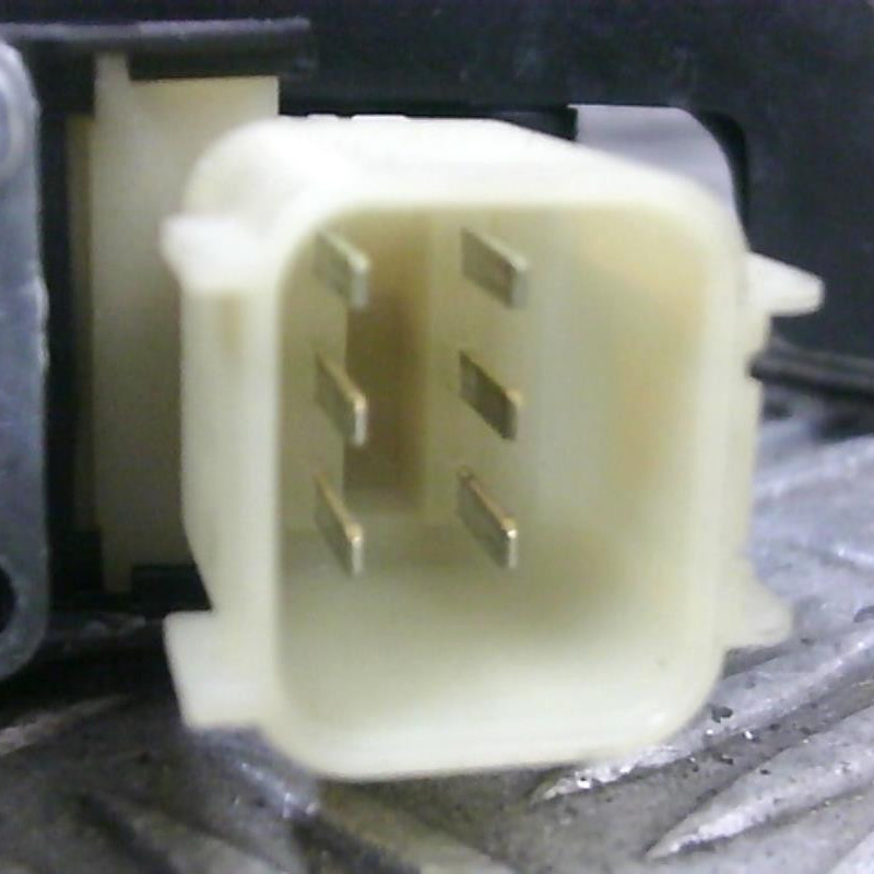 Leve vitre electrique arriere gauche FORD MONDEO 4 Photo n°2