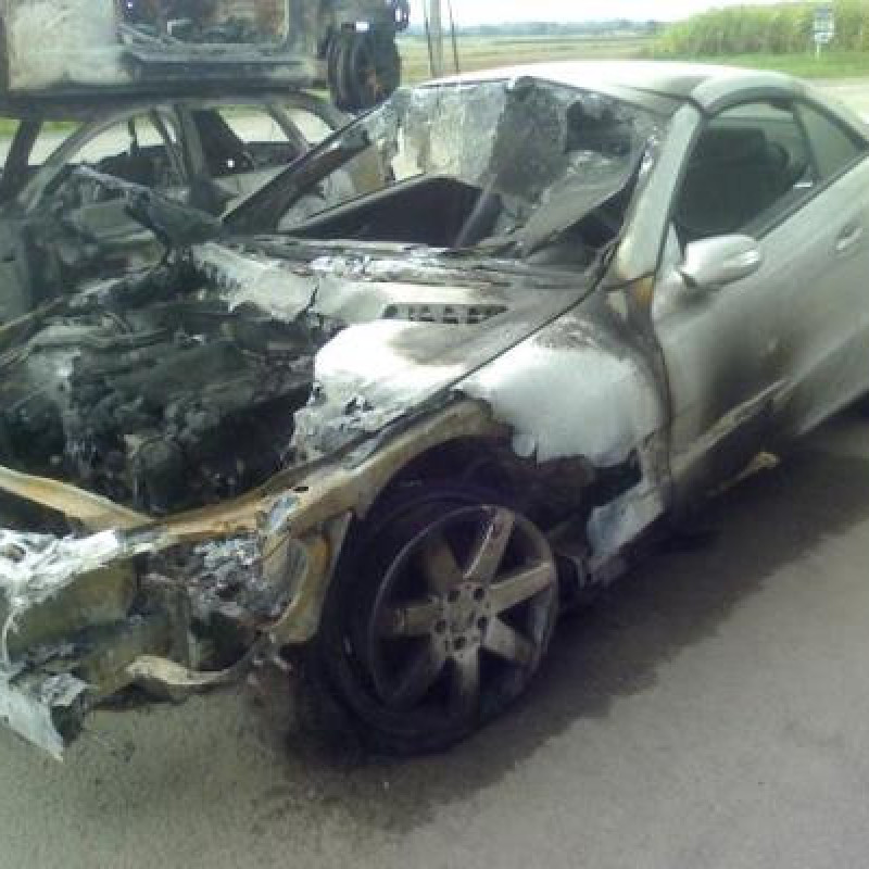 Renfort pare choc arriere (traverse) MERCEDES CLASSE SL 230 Photo n°2