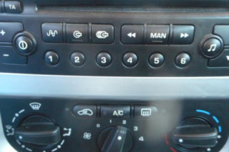 Bras essuie glace avant gauche PEUGEOT 1007