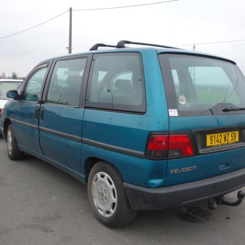 Calandre PEUGEOT 806 Photo n°5