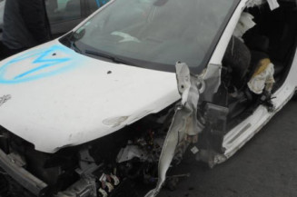 Moteur essuie glace arriere PEUGEOT 2008 1