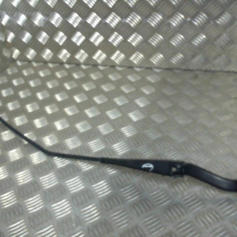 Bras essuie glace avant droit OPEL CORSA D Photo n°1