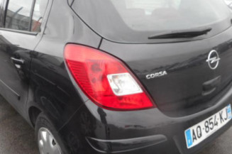 Bras essuie glace avant droit OPEL CORSA D