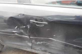 Bras essuie glace avant gauche OPEL CORSA D
