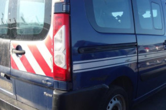 Bras essuie glace avant droit PEUGEOT EXPERT 2