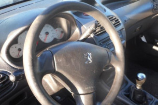 Etrier avant gauche (freinage) PEUGEOT 206