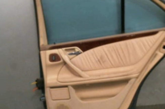 Porte arriere droit MERCEDES CLASSE E 210