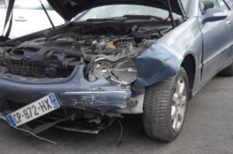 Porte avant droit MERCEDES CLASSE CLK 209