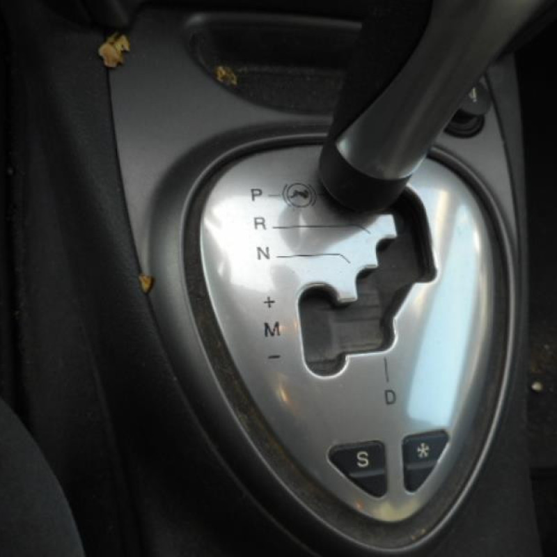 Cremaillere assistee CITROEN C5 1 Photo n°8