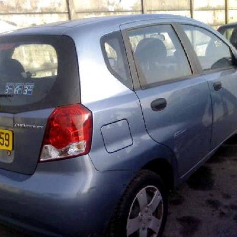Malle/Hayon arriere CHEVROLET KALOS Photo n°5