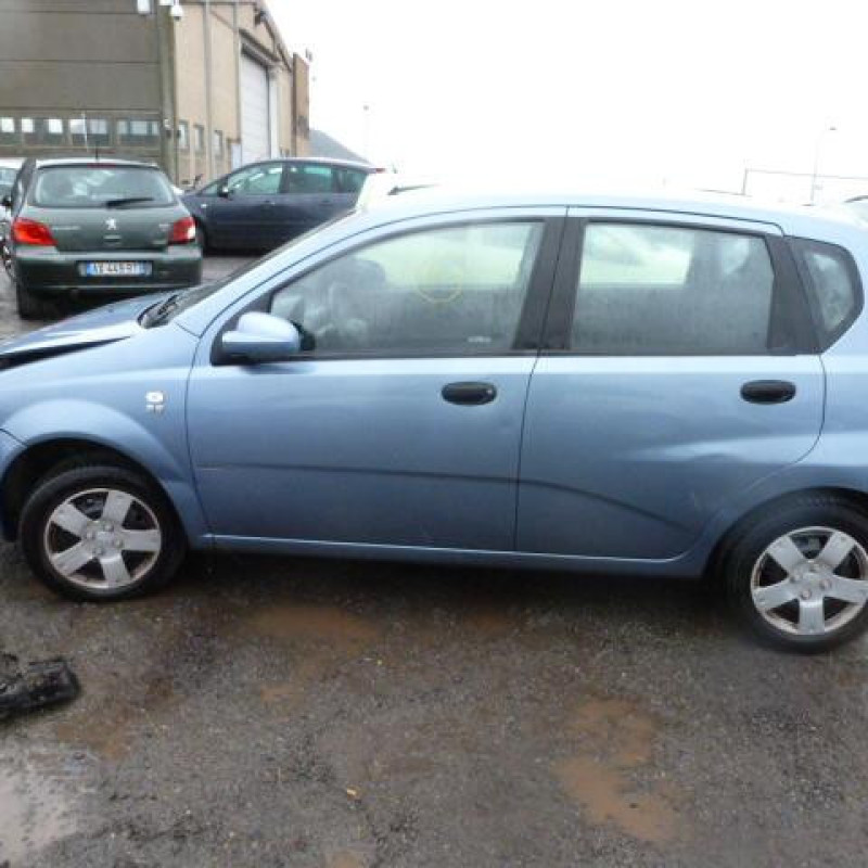 Malle/Hayon arriere CHEVROLET KALOS Photo n°12