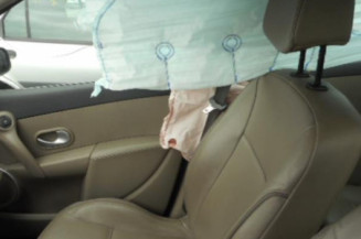 Serrure arriere droit RENAULT CLIO 3