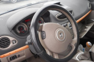 Serrure arriere droit RENAULT CLIO 3