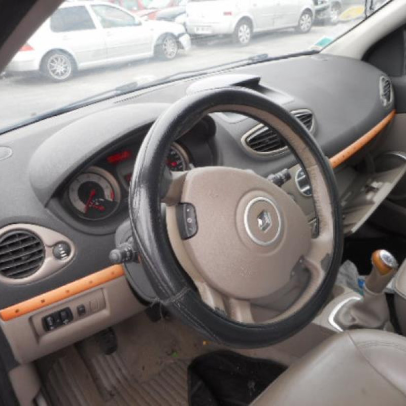 Serrure arriere droit RENAULT CLIO 3 Photo n°9