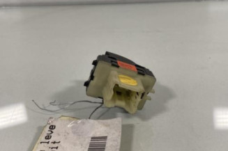 Interrupteur de leve vitre avant droit DACIA SANDERO 2