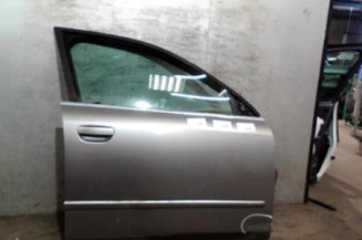 Porte avant droit AUDI A4 2 Photo n°1