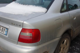 Retroviseur droit AUDI A4 1