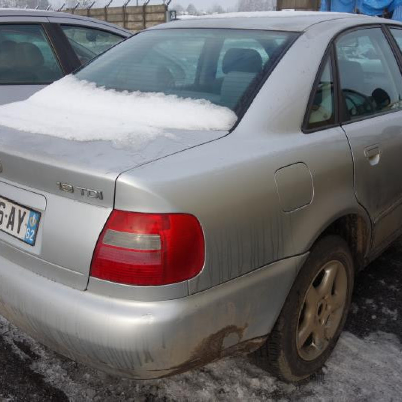 Retroviseur droit AUDI A4 1 Photo n°6