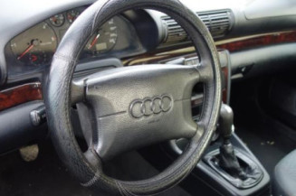 Retroviseur droit AUDI A4 1