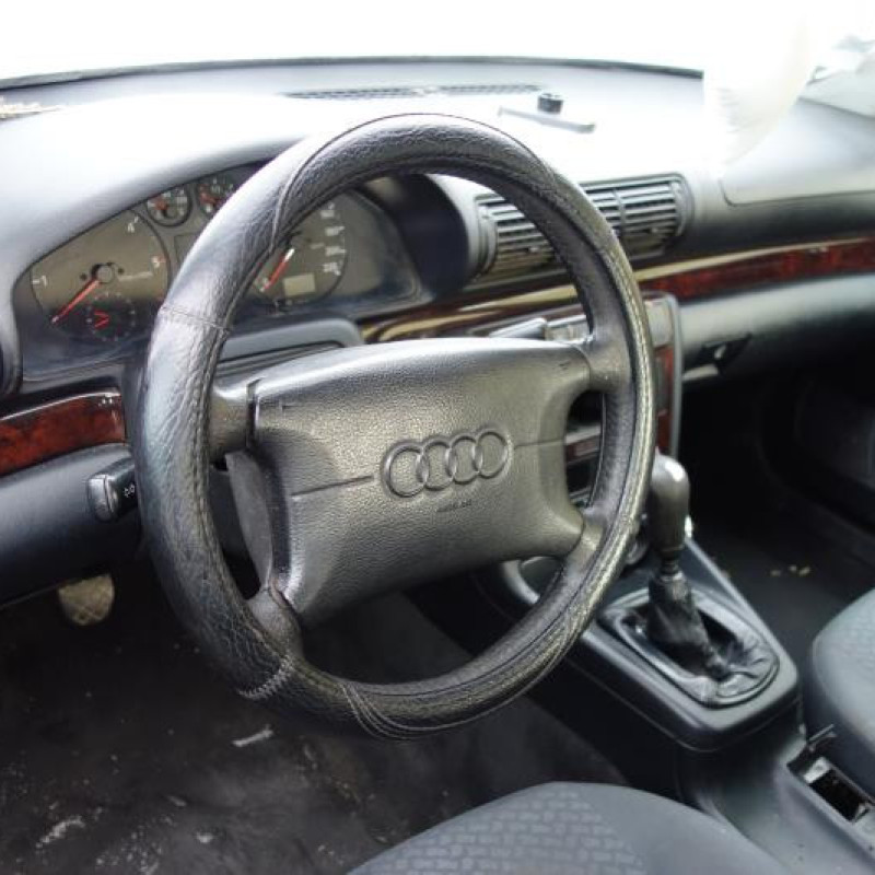 Retroviseur droit AUDI A4 1 Photo n°8