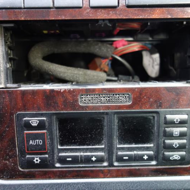 Retroviseur droit AUDI A4 1 Photo n°9
