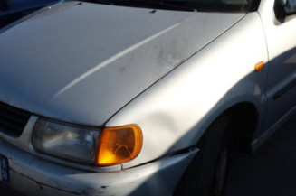Retroviseur droit VOLKSWAGEN POLO 3