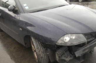 Retroviseur droit SEAT IBIZA 3