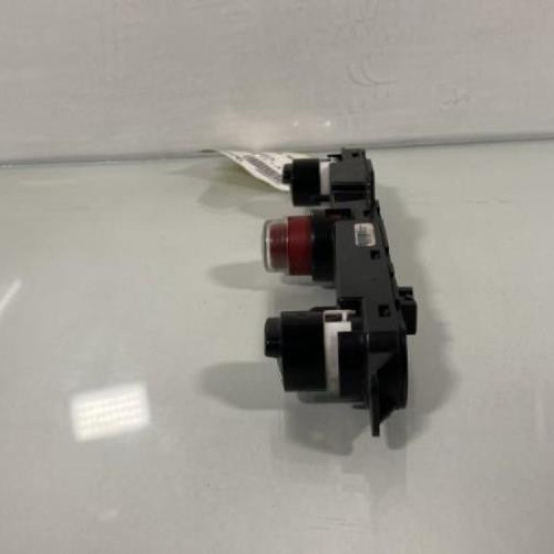 Bouton de warning FIAT 500 2 Photo n°2