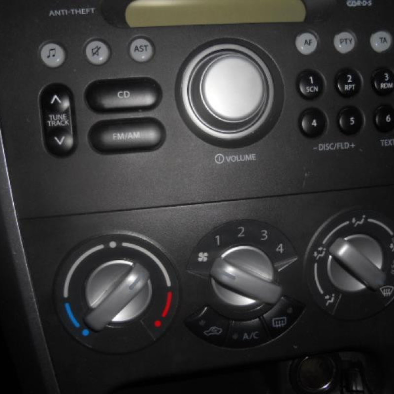 Retroviseur gauche SUZUKI SPLASH Photo n°11