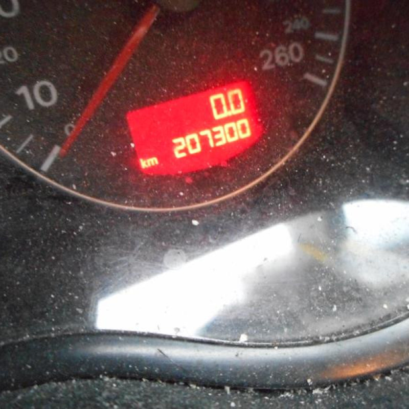 Attache ceinture arriere gauche AUDI A3 2 Photo n°9