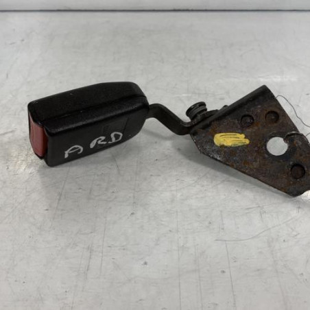 Attache ceinture arriere droit PEUGEOT 407 Photo n°1