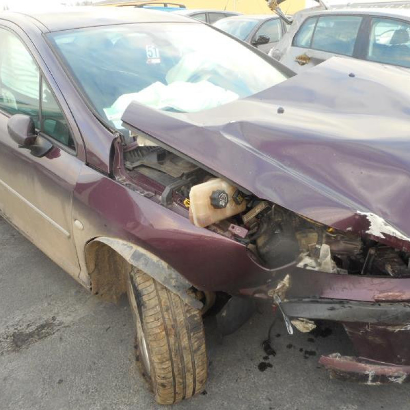 Attache ceinture arriere droit PEUGEOT 407 Photo n°5