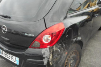 Pivot de moyeu avant gauche OPEL CORSA D