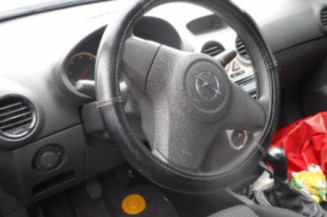 Pivot de moyeu avant gauche OPEL CORSA D