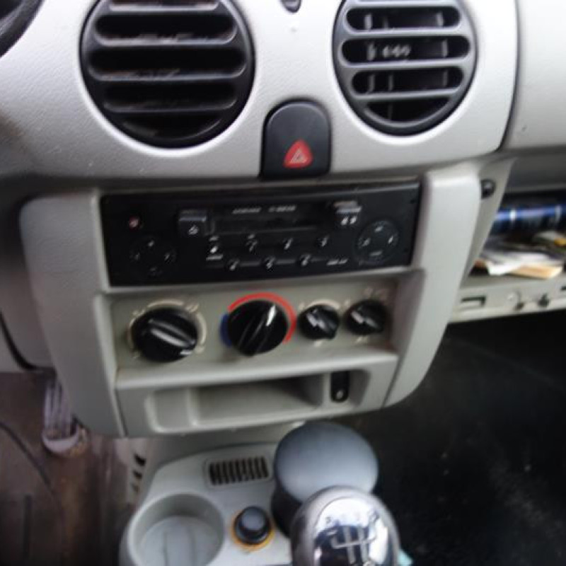 Etrier avant gauche (freinage) RENAULT KANGOO 1 Photo n°6