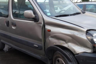 Pivot de moyeu avant gauche RENAULT KANGOO 1