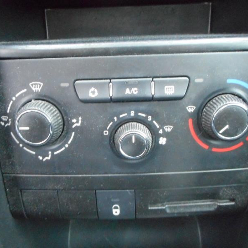 Bras essuie glace arriere PEUGEOT 207 Photo n°8