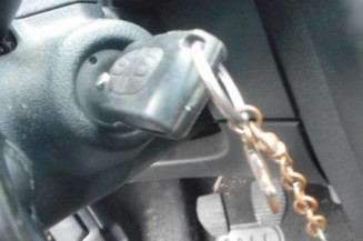 Bras essuie glace arriere PEUGEOT 207