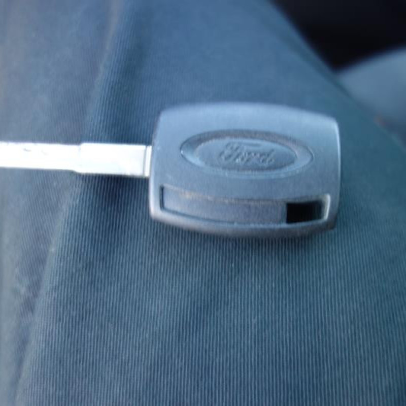 Feu arriere principal droit (feux) FORD C-MAX 1 Photo n°9